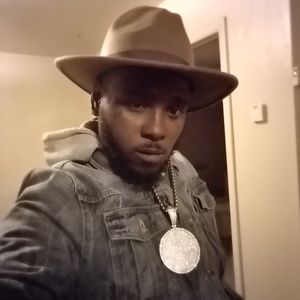 Meet your Posher, Terrell